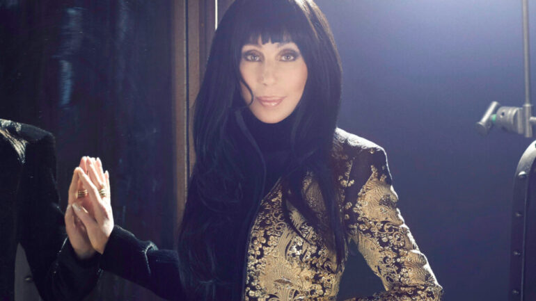 Cher arbeitet an einem neuen Album und an „der verrücktesten Zusammenarbeit aller Zeiten“