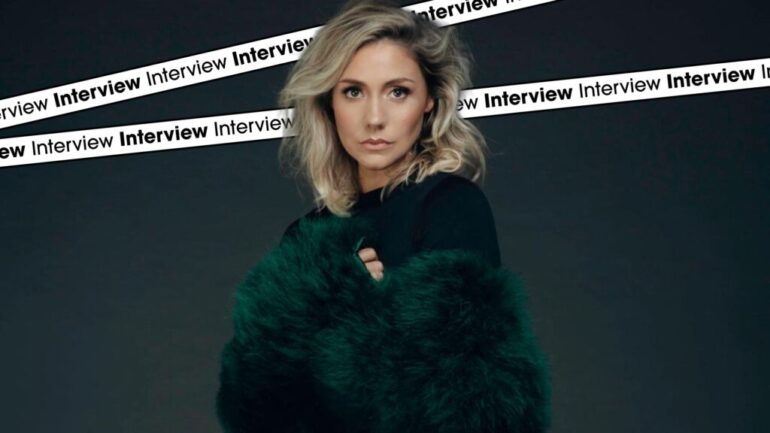 Interview: Sarah Whatmore über „Pop Idol“, ihre Rückkehr zur Musik und ihre Pläne, endlich ihr verschollenes Debütalbum zu veröffentlichen